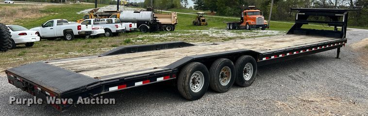image for item LI9640 2016 Load Trail  equipment trailer