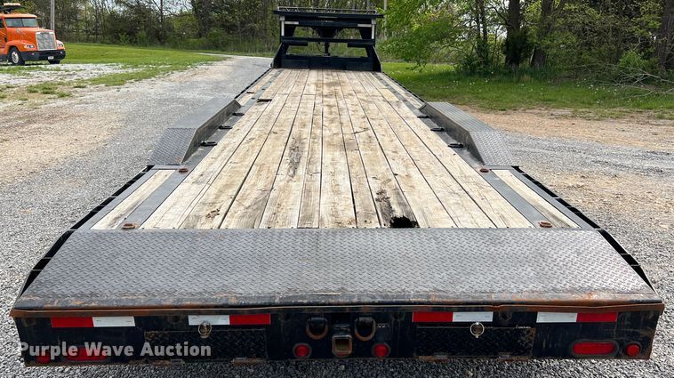 image for item LI9640 2016 Load Trail  equipment trailer
