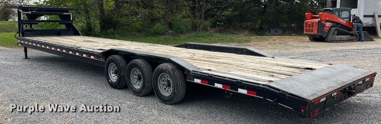 image for item LI9640 2016 Load Trail  equipment trailer
