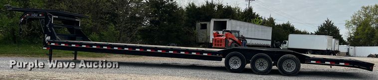 image for item LI9640 2016 Load Trail  equipment trailer
