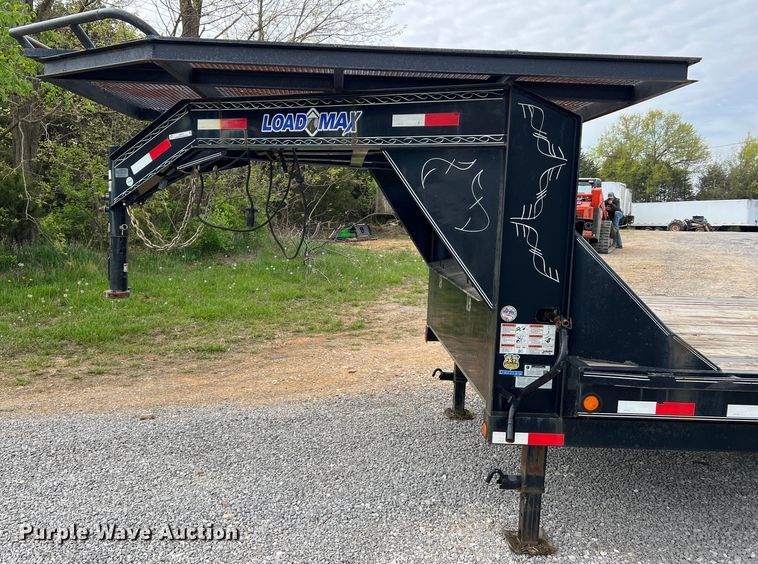 image for item LI9640 2016 Load Trail  equipment trailer