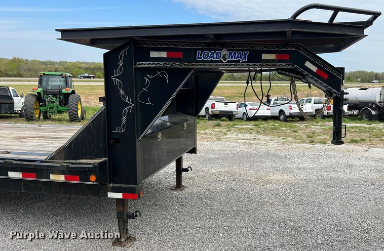 image for item LI9640 2016 Load Trail  equipment trailer