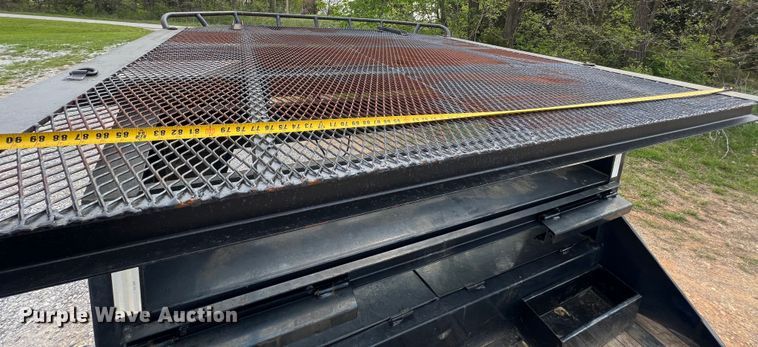 image for item LI9640 2016 Load Trail  equipment trailer