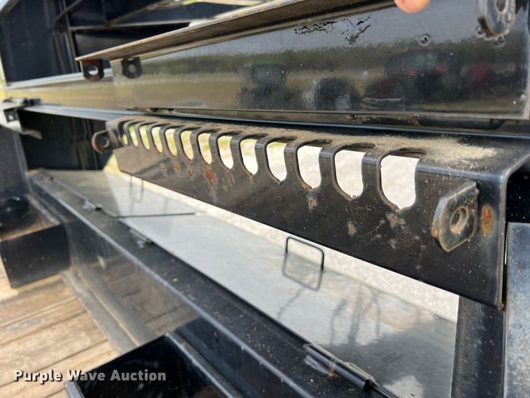 image for item LI9640 2016 Load Trail  equipment trailer