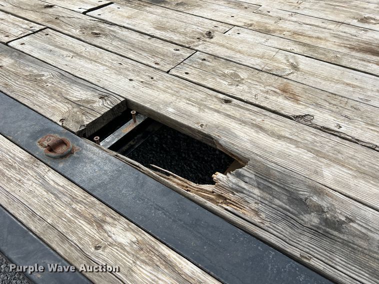 image for item LI9640 2016 Load Trail  equipment trailer