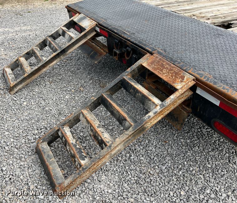 image for item LI9640 2016 Load Trail  equipment trailer