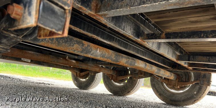 image for item LI9640 2016 Load Trail  equipment trailer