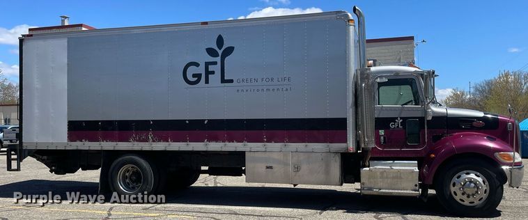 image for item LJ9629 2013 Peterbilt 337  box truck