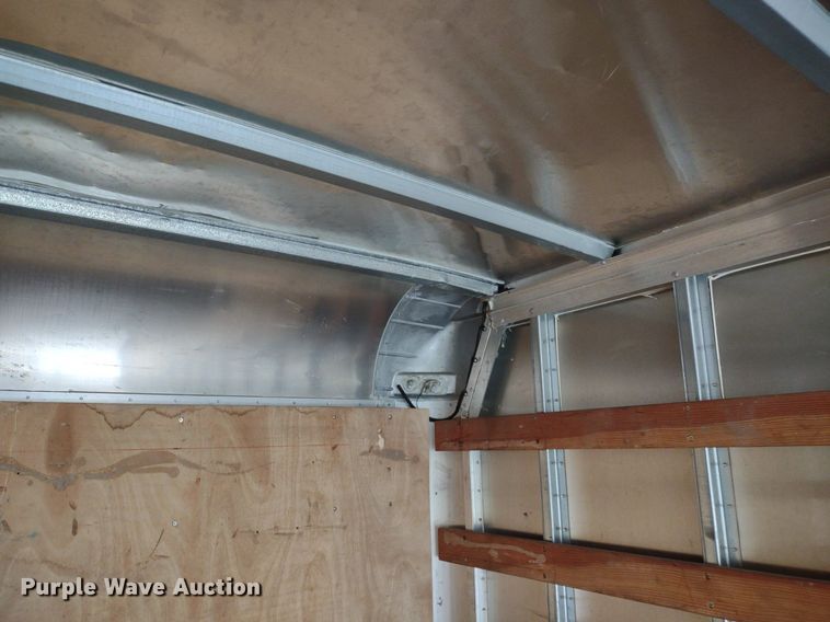 image for item LL9125 2006 Ford LCF  box truck