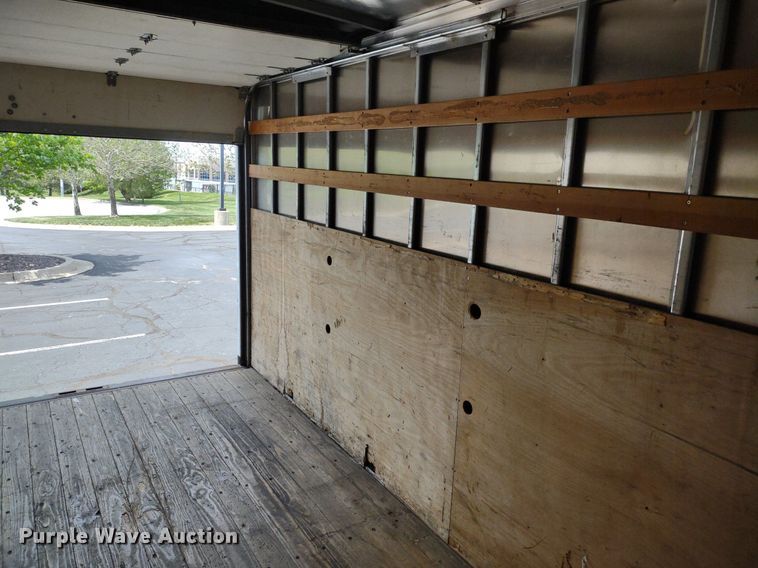 image for item LL9125 2006 Ford LCF  box truck