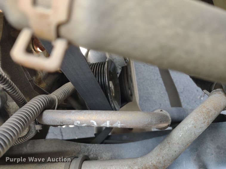 image for item LL9125 2006 Ford LCF  box truck