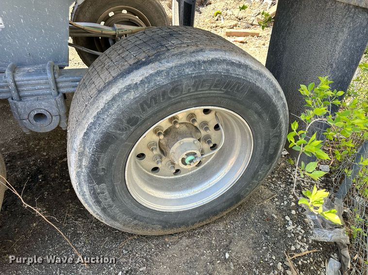 image for item LN9438 2018 Load King RH3532  end dump trailer