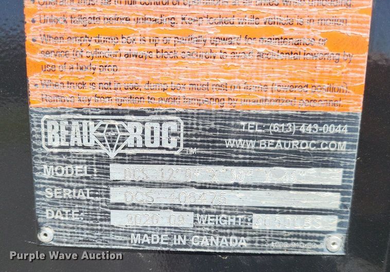 image for item LR9226 2000 Peterbilt 330  dump truck