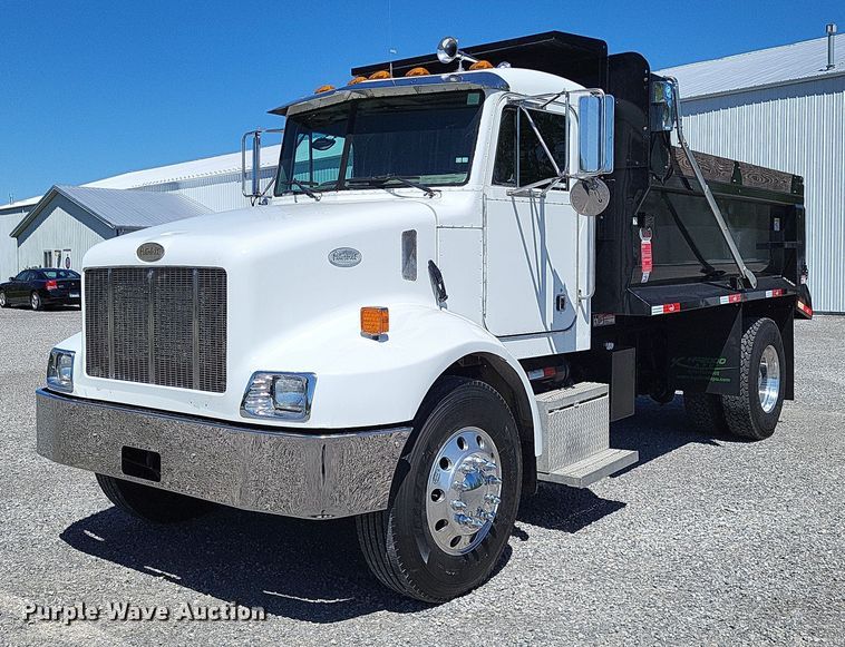image for item LR9227 2000 Peterbilt 330  dump truck