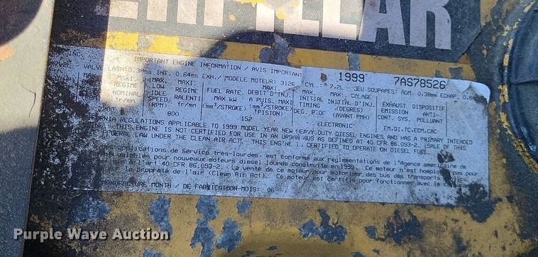 image for item LR9227 2000 Peterbilt 330  dump truck