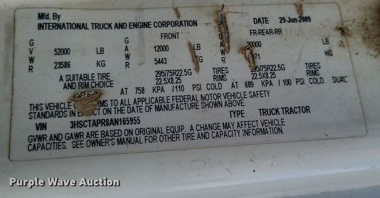 image for item LR9240 2010 International ProStar  semi truck