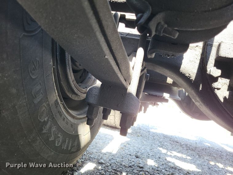 image for item LR9241 2014 International ProStar  truck cab and chassis