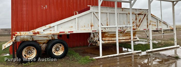image for item LR9744 1989 Ranch  bottom dump trailer
