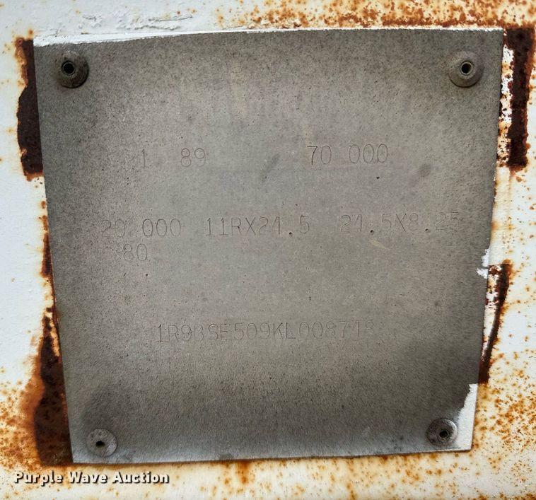 image for item LR9744 1989 Ranch  bottom dump trailer