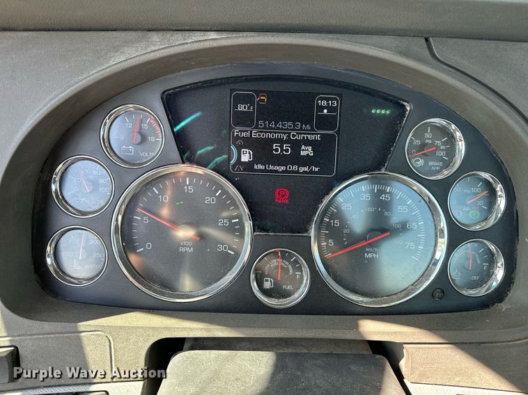 image for item LR9768 2016 Kenworth T680  semi truck