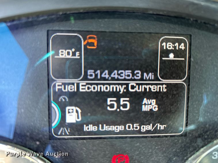 image for item LR9768 2016 Kenworth T680  semi truck