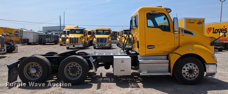 image for item MN9956 2019 Kenworth T680  semi truck
