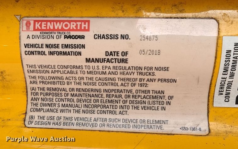 image for item MN9957 2019 Kenworth T680  semi truck