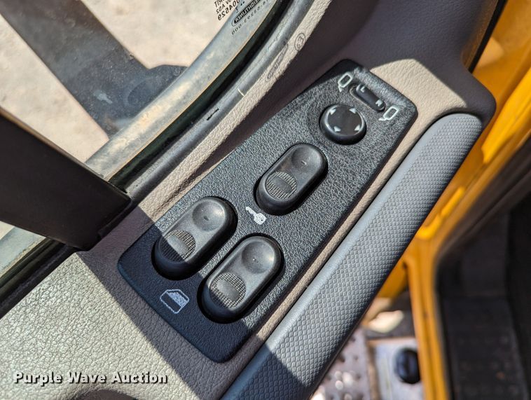 image for item MN9958 2018 Freightliner Cascadia 125  semi truck