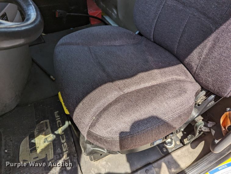 image for item MN9958 2018 Freightliner Cascadia 125  semi truck