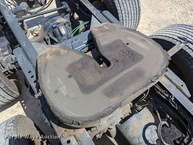 image for item MN9958 2018 Freightliner Cascadia 125  semi truck