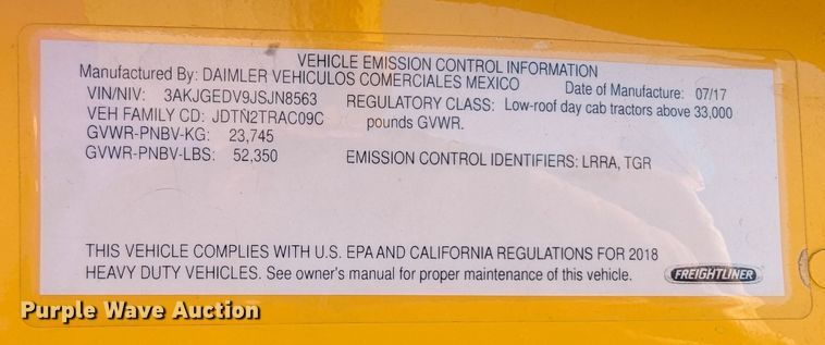 image for item MN9958 2018 Freightliner Cascadia 125  semi truck