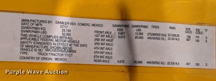 image for item MN9958 2018 Freightliner Cascadia 125  semi truck