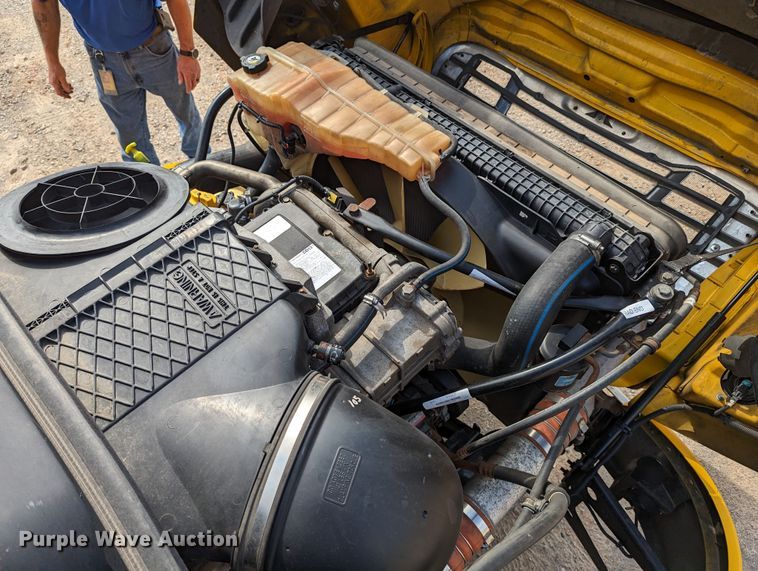 image for item MN9961 2018 Freightliner Cascadia 125  semi truck