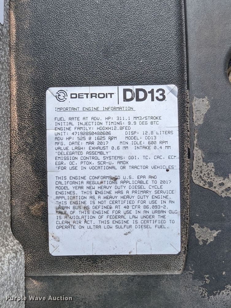 image for item MN9961 2018 Freightliner Cascadia 125  semi truck