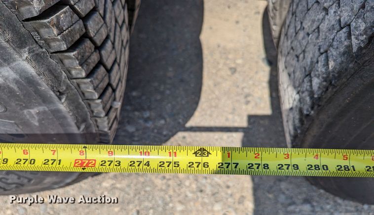 image for item MN9962 2018 Freightliner Cascadia 125  semi truck