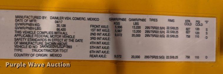 image for item MN9962 2018 Freightliner Cascadia 125  semi truck