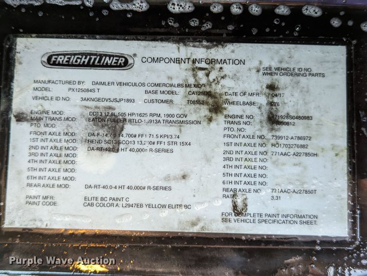 image for item MN9962 2018 Freightliner Cascadia 125  semi truck