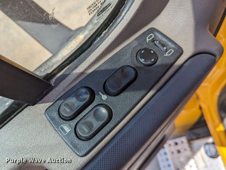 image for item MN9965 2018 Freightliner Cascadia 125  semi truck