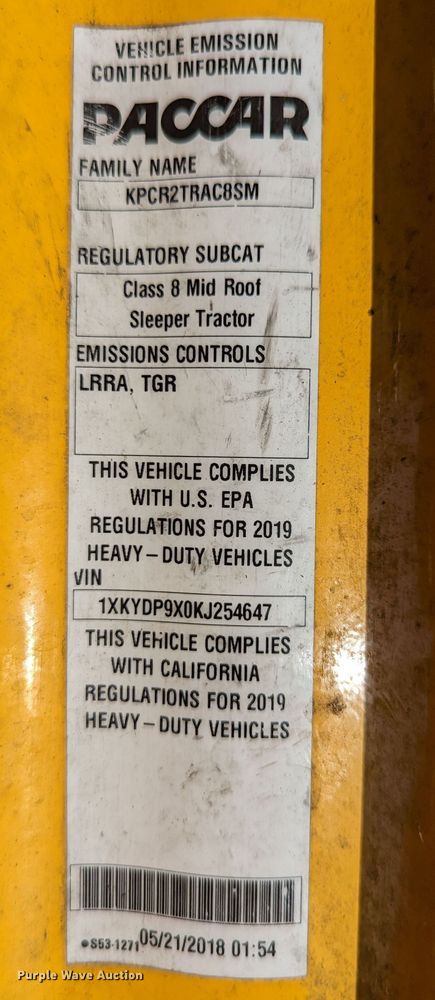 image for item MN9967 2019 Kenworth T680  semi truck