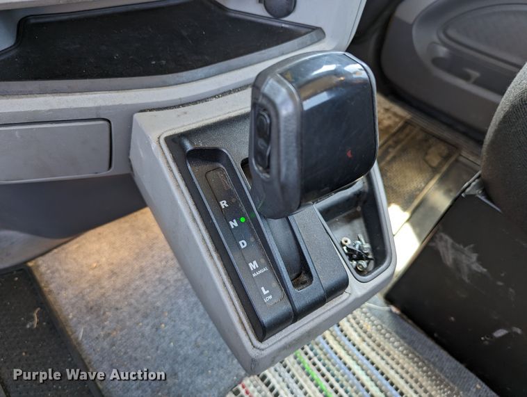 image for item MN9970 2016 Peterbilt 579  semi truck