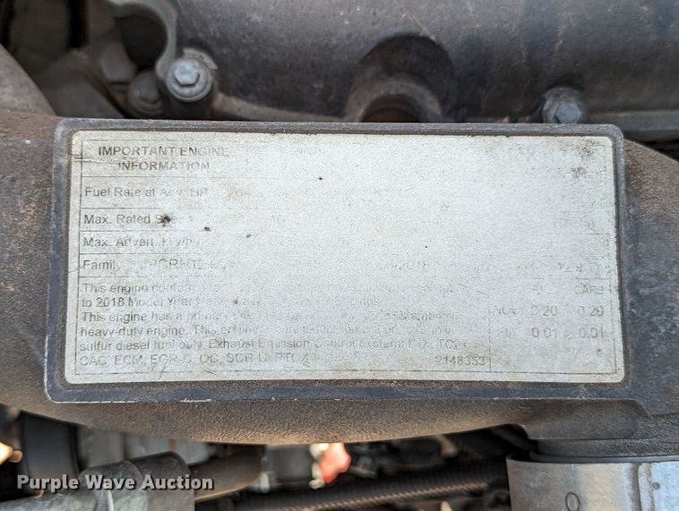 image for item MN9972 2019 Kenworth T680  semi truck