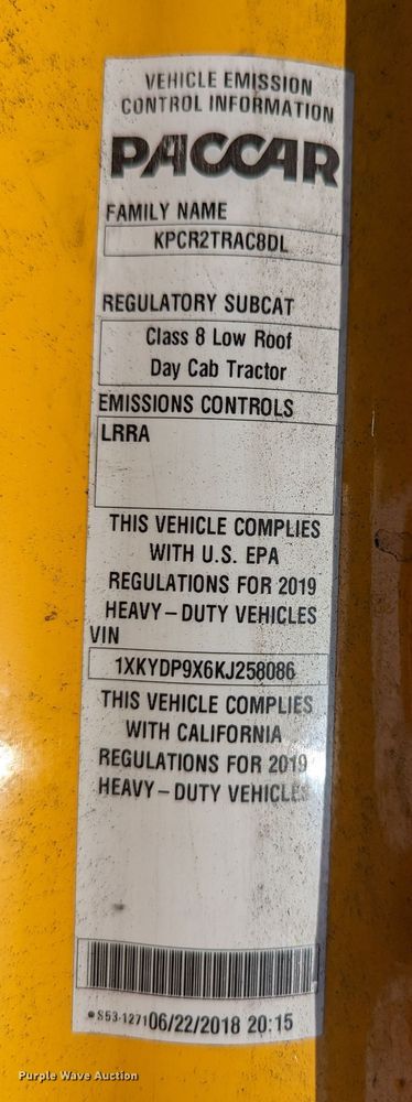 image for item MN9972 2019 Kenworth T680  semi truck