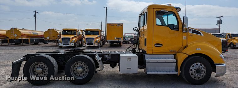 image for item MN9976 2019 Kenworth T680  semi truck