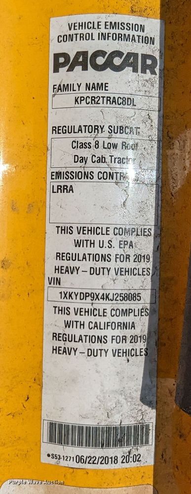 image for item MN9976 2019 Kenworth T680  semi truck