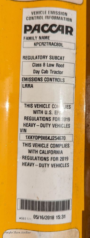 image for item MN9977 2019 Kenworth T680  semi truck