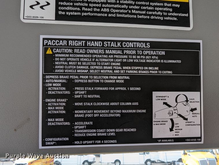 image for item MN9978 2019 Kenworth T680  semi truck