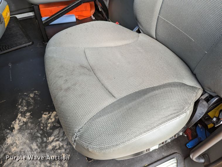 image for item MN9978 2019 Kenworth T680  semi truck