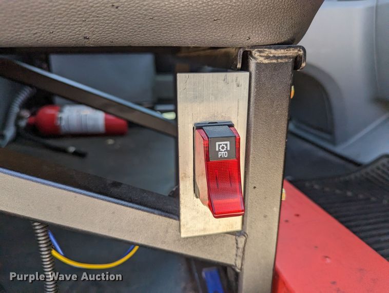 image for item MN9985 2020 Kenworth T680  semi truck