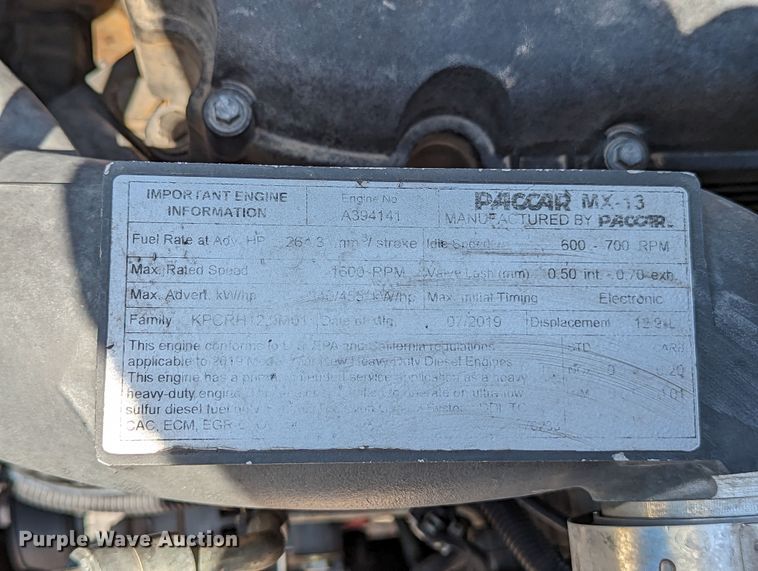 image for item MN9985 2020 Kenworth T680  semi truck