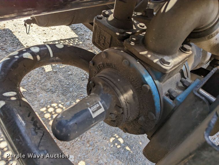 image for item MN9985 2020 Kenworth T680  semi truck